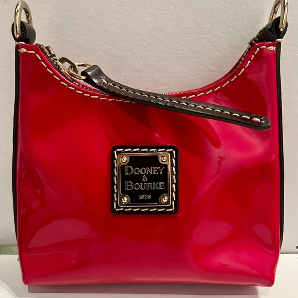 Dooney & Bourke Handbags - Dooney & Bourke Bitsy Handbag Red Patent Leather Purse Beautiful Vintage NoStrap